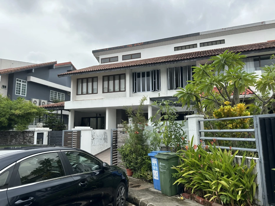 Landed property terrace repaint Bedok Singapore anti-fade exterior paint