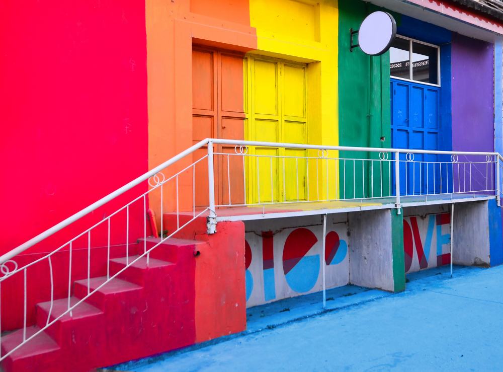 ideal painting temperature Singapore