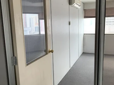 HDB corridor fresh white door paint, Singapore condo repaint